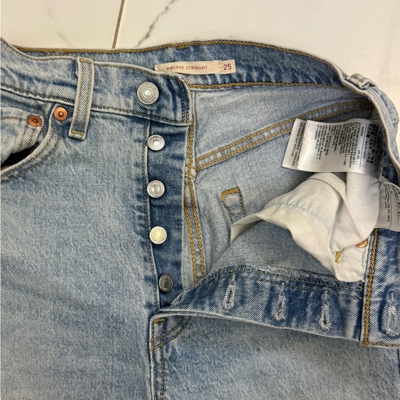 Levi's High-Rise Straight Light Blue Jeans Size 25 - Picture 4 of 6